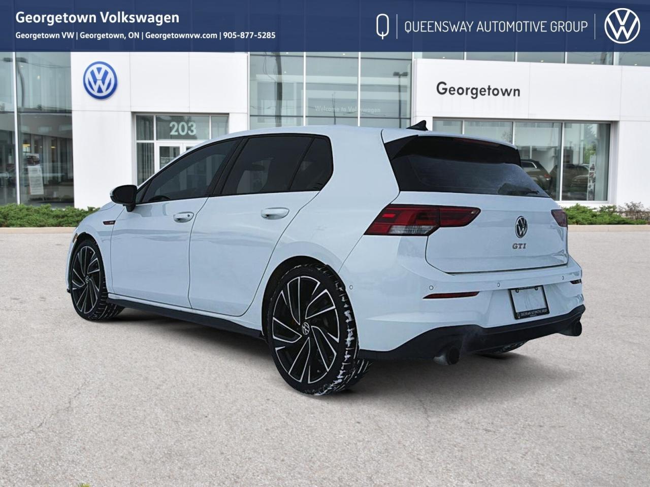 2022 Volkswagen Golf GTI Performance Photo3