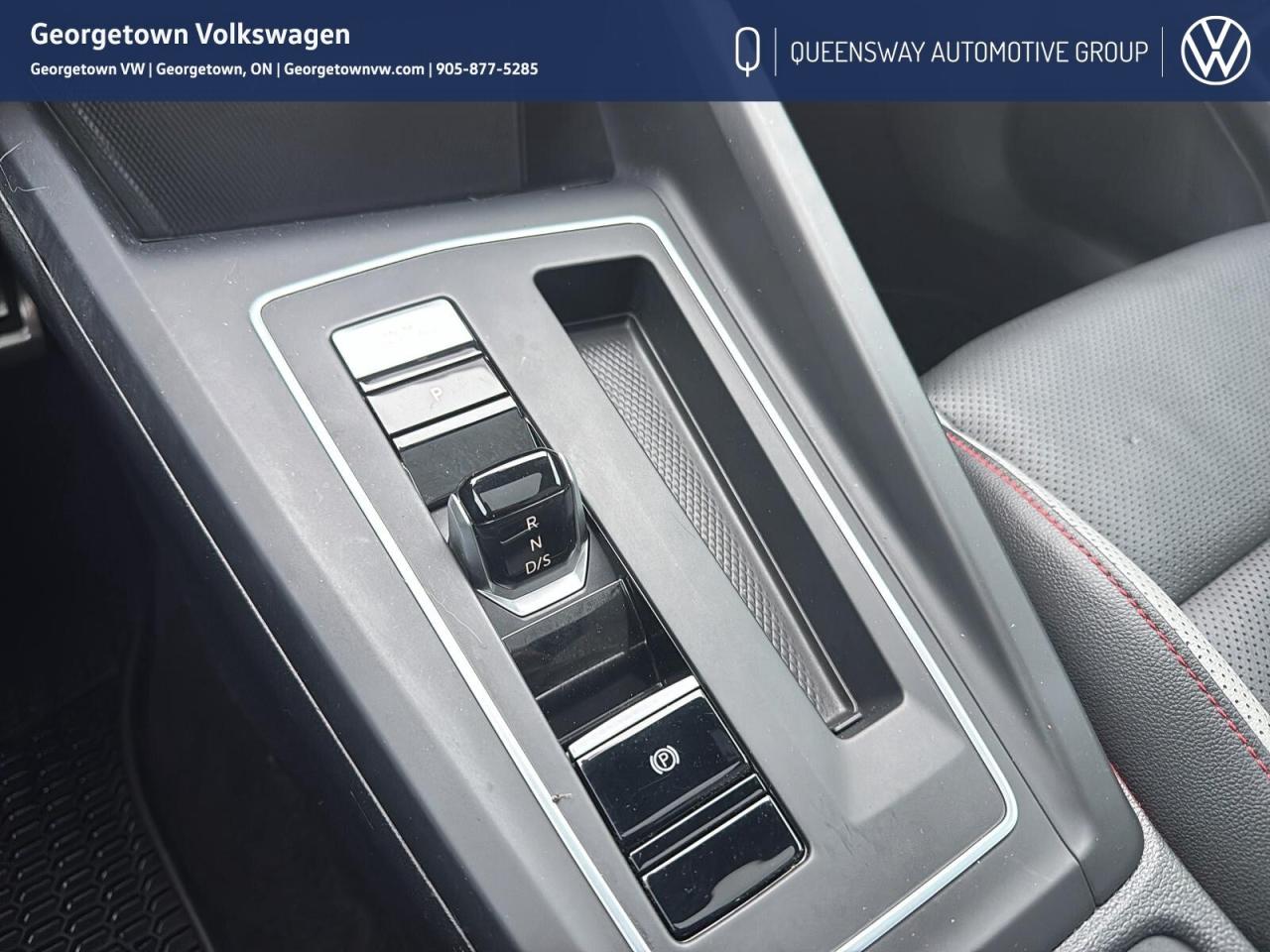 2022 Volkswagen Golf GTI Performance Photo