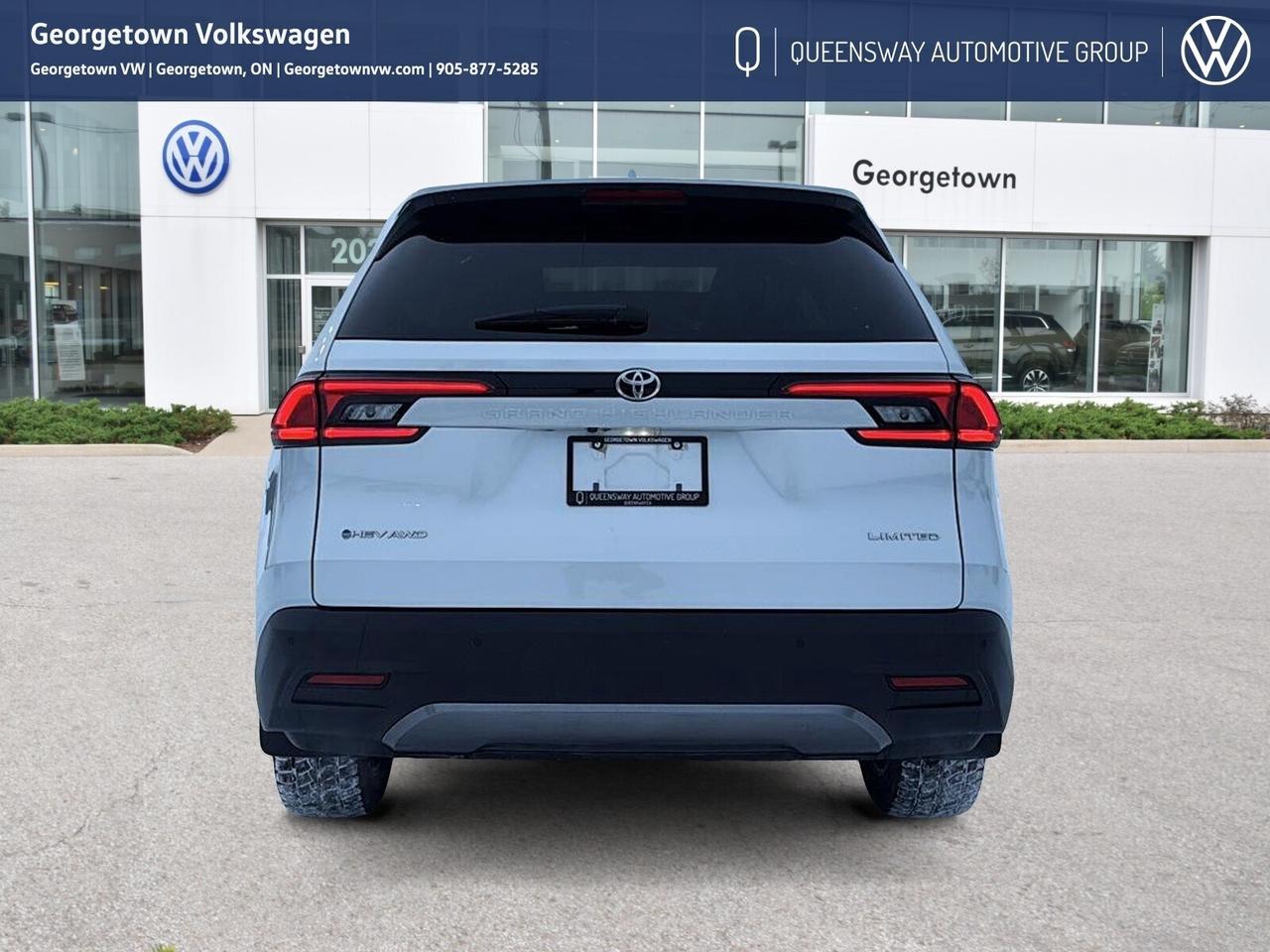 2024 Toyota Grand Highlander Limited Pano Roof   Nav   JBL Audio Photo