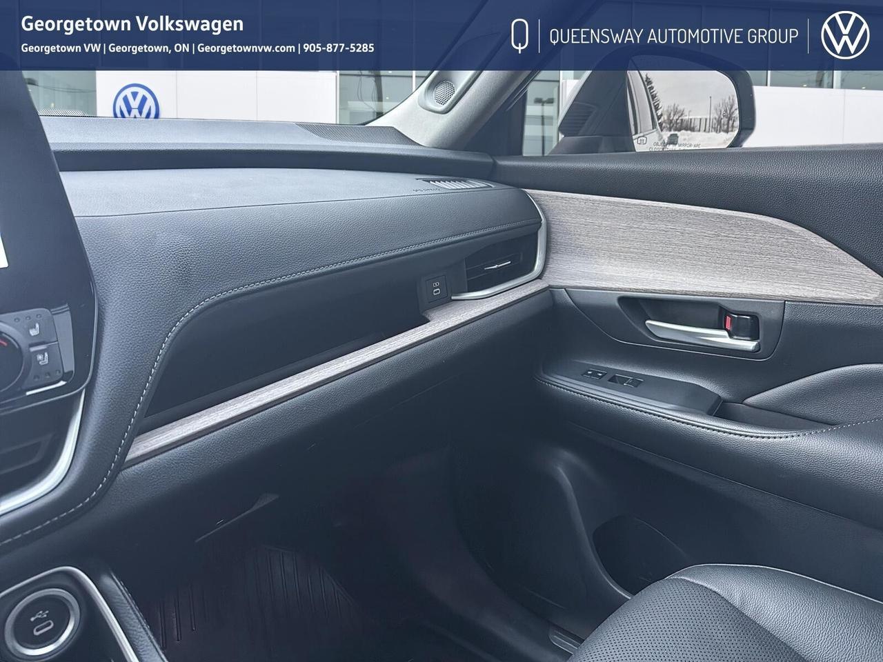 2024 Toyota Grand Highlander Limited Pano Roof   Nav   JBL Audio Photo