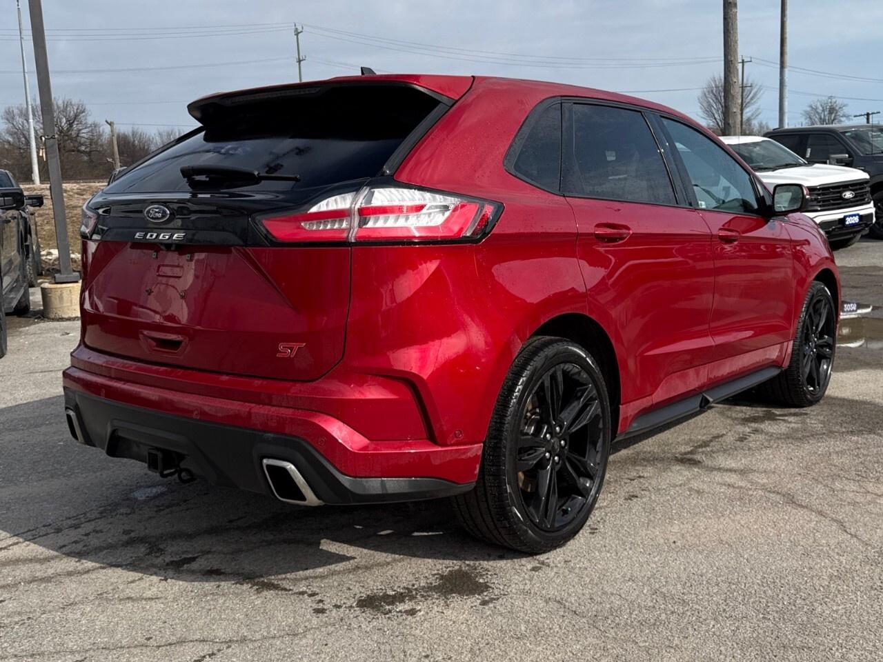 2022 Ford Edge ST   AWD   MOONROOF   NAV Photo
