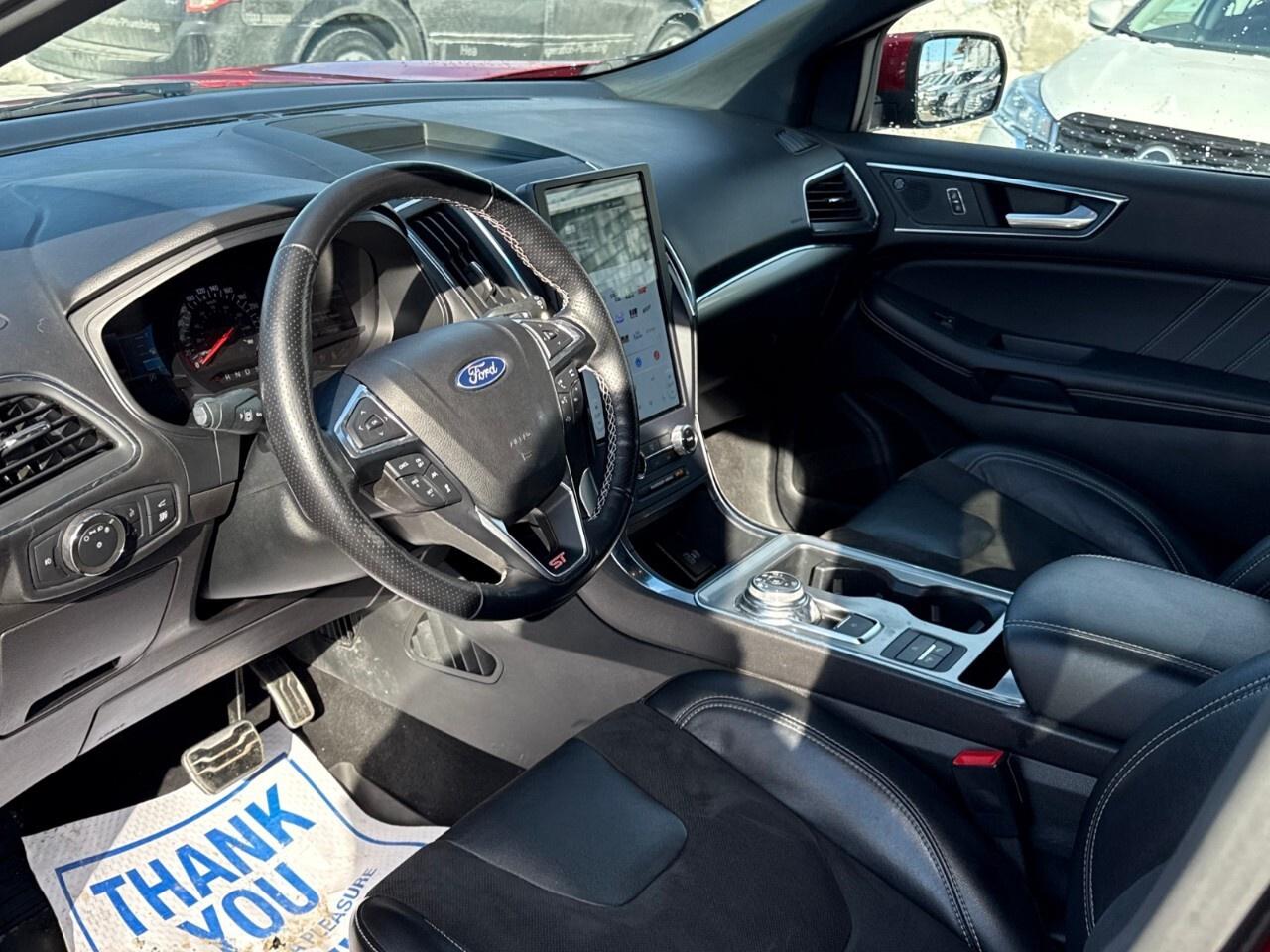 2022 Ford Edge ST   AWD   MOONROOF   NAV Photo