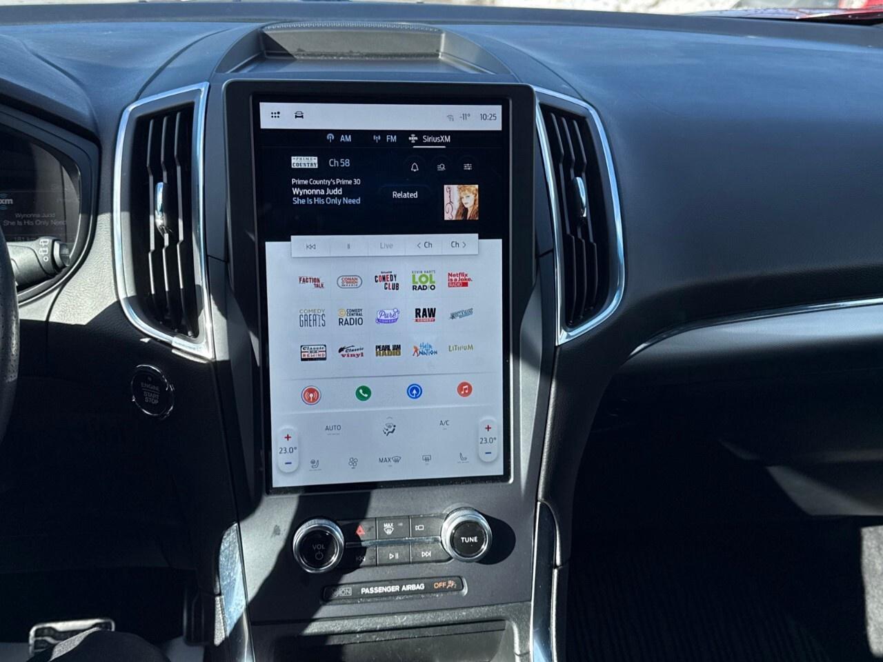 2022 Ford Edge ST   AWD   MOONROOF   NAV Photo