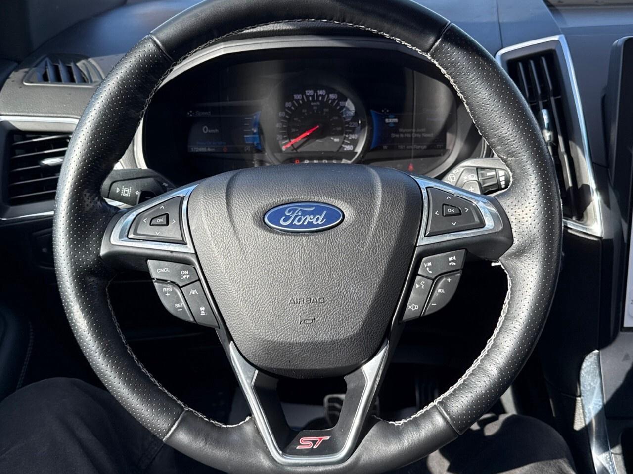 2022 Ford Edge ST   AWD   MOONROOF   NAV Photo