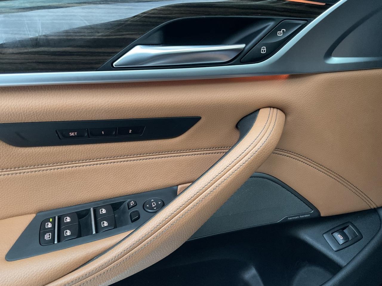 2020 BMW 5 Series 530i xDrive - SOFT CLOSE! NAV! BACK-UP CAM! BSM! Photo