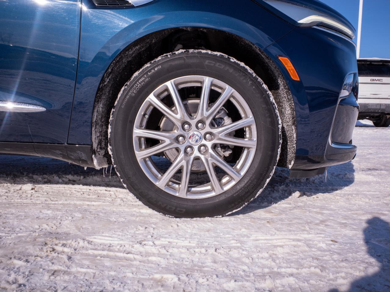 2023 Buick Enclave Premium - Rear Parking Aid   Aerial View Display Photo