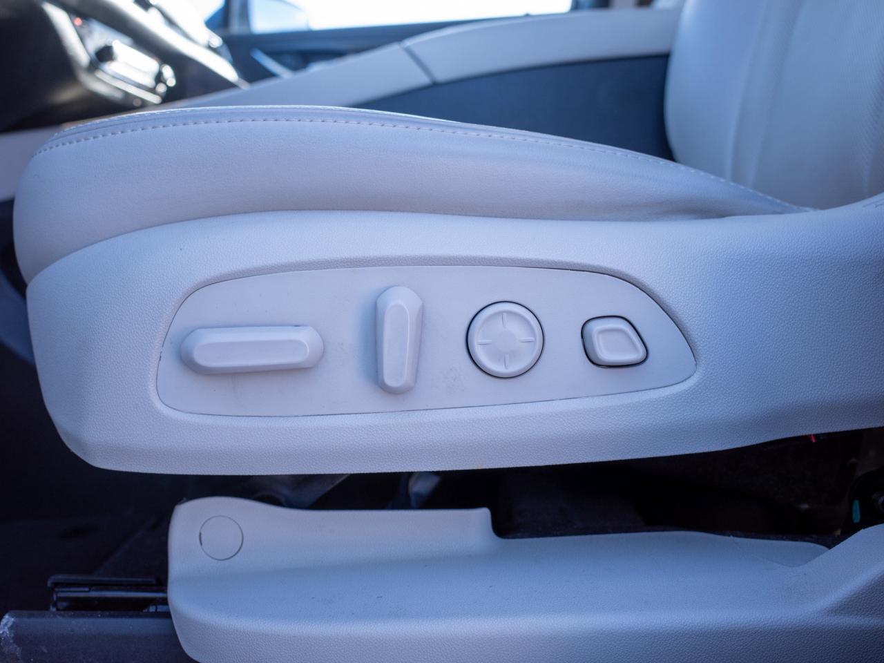 2023 Buick Enclave Premium - Rear Parking Aid   Aerial View Display Photo