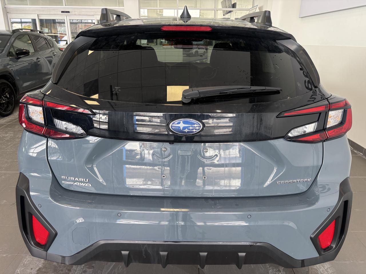 2024 Subaru Crosstrek ONYX  2 SETS OF TIRES/RIMS   CLEAN CARFAX  SUNROOF Photo