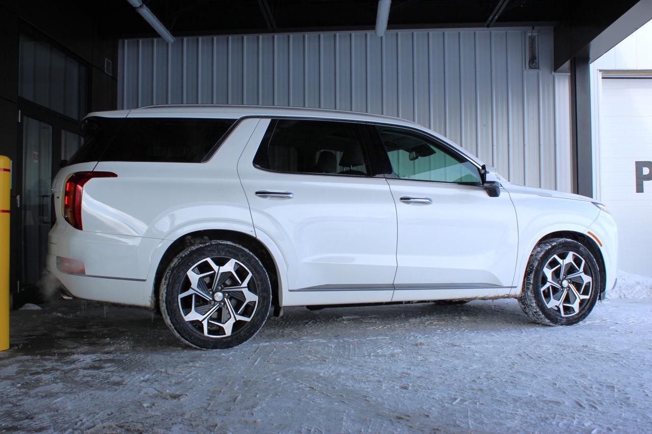 2022 Hyundai PALISADE Ultimate Calligraphy 7-Passenger AWD Calligraphy Photo