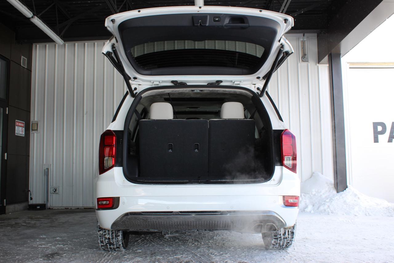 2022 Hyundai PALISADE Ultimate Calligraphy 7-Passenger AWD Calligraphy Photo4