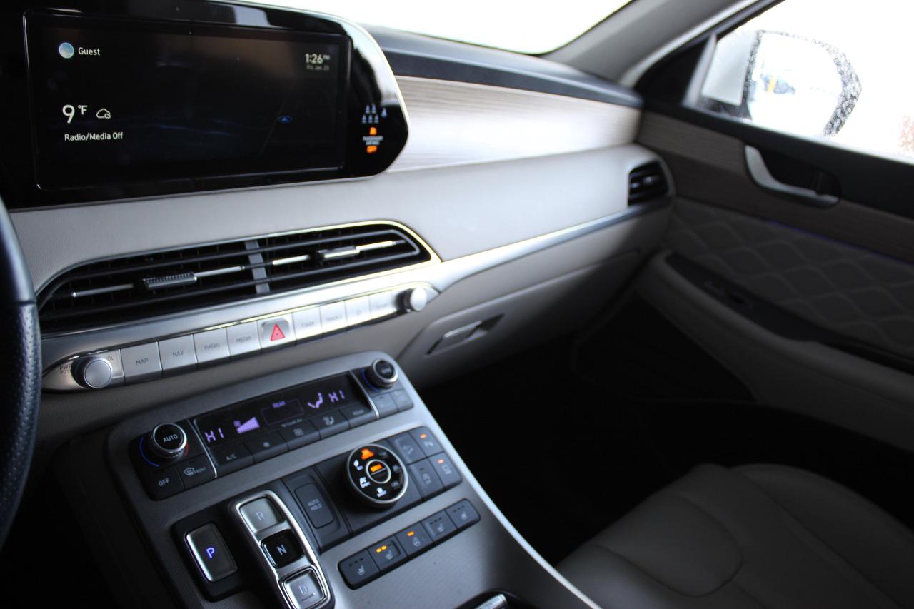 2022 Hyundai PALISADE Ultimate Calligraphy 7-Passenger AWD Calligraphy Photo