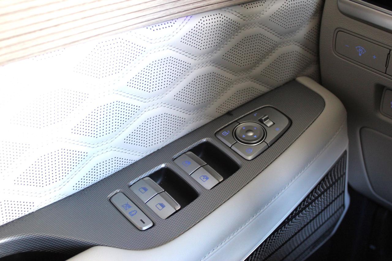 2022 Hyundai PALISADE Ultimate Calligraphy 7-Passenger AWD Calligraphy Photo