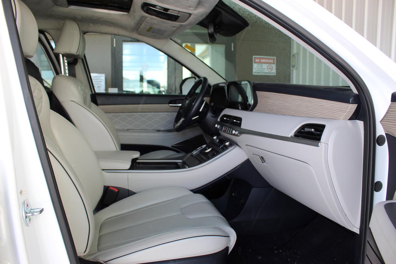 2022 Hyundai PALISADE Ultimate Calligraphy 7-Passenger AWD Calligraphy Photo