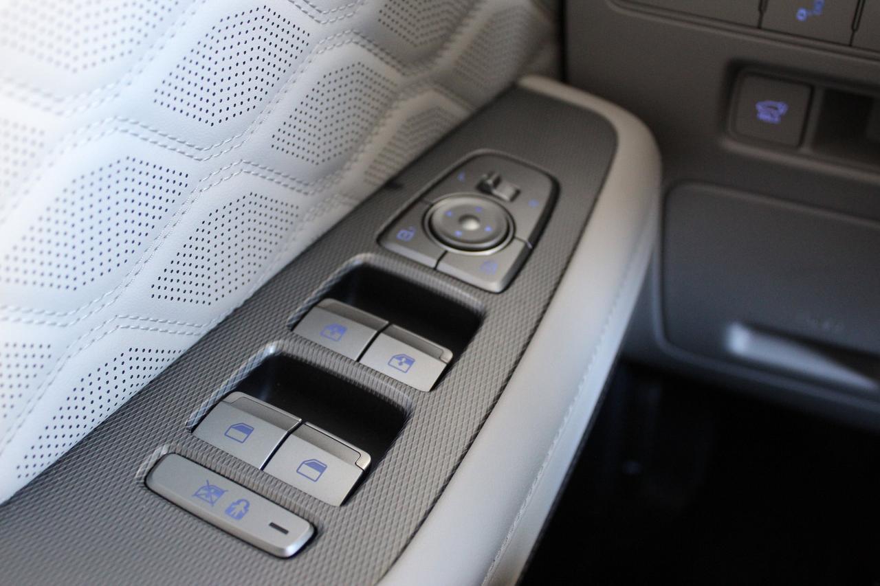 2022 Hyundai PALISADE Ultimate Calligraphy 7-Passenger AWD Calligraphy Photo