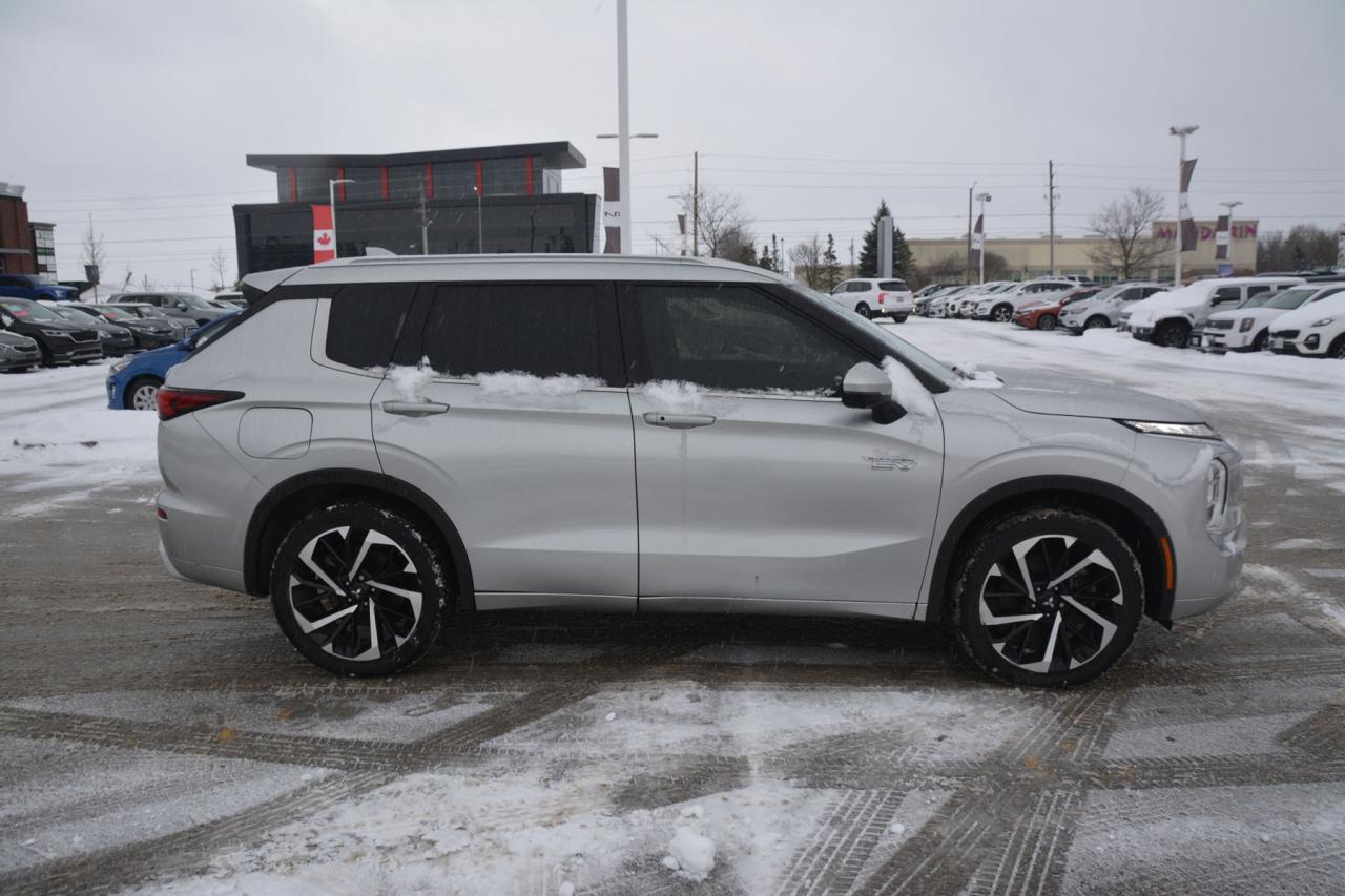 2024 Mitsubishi Outlander SEL Photo