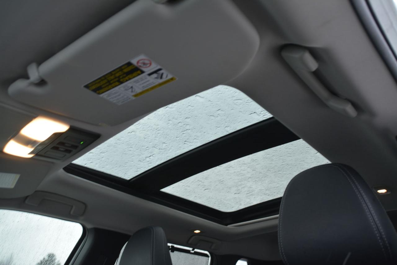 2024 Mitsubishi Outlander SEL Photo