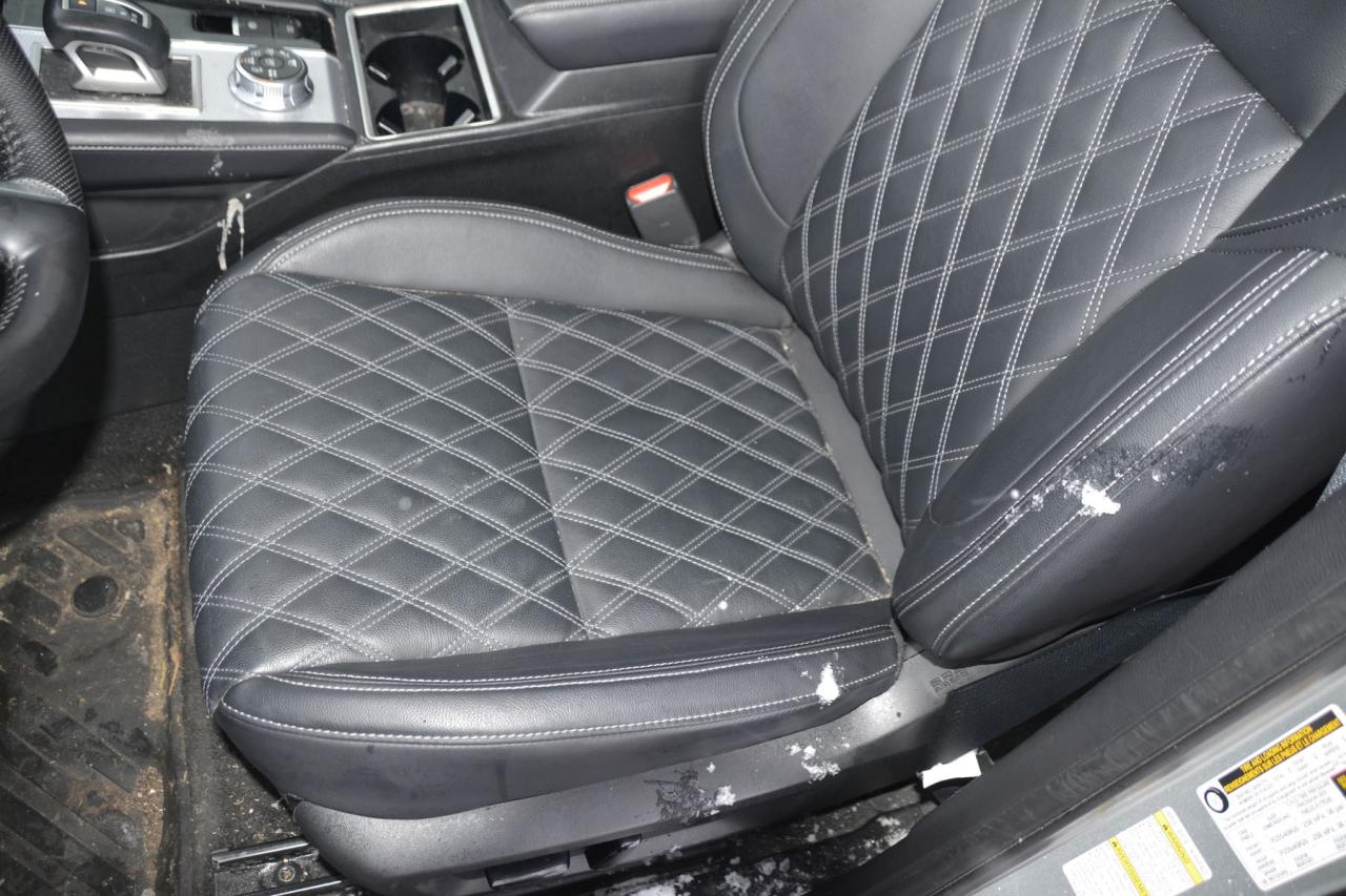 2024 Mitsubishi Outlander SEL Photo