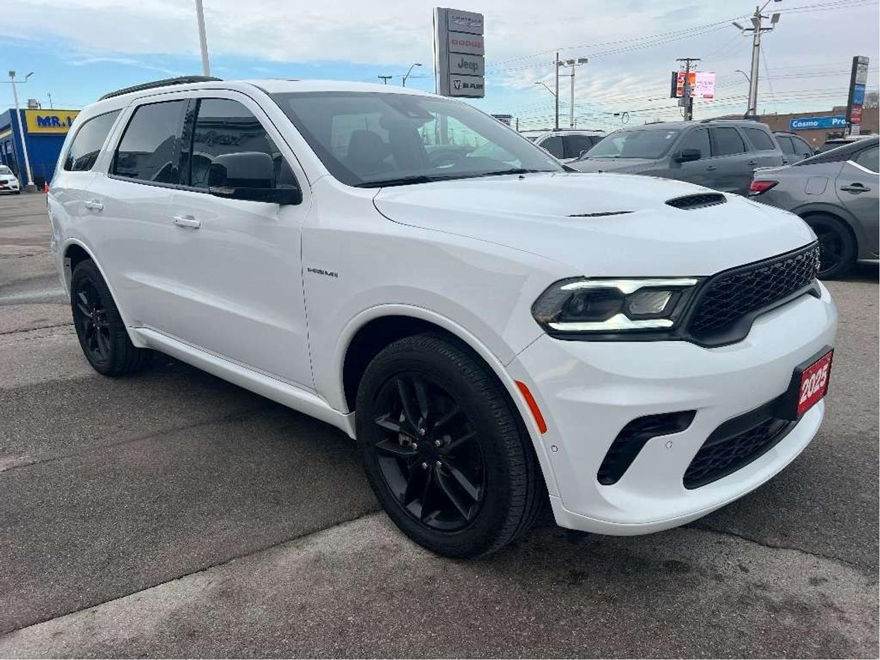 2025 Dodge Durango R-T AWD 5.7L HEMI V8 *SUNROOF *NAVI *LEATHER Photo