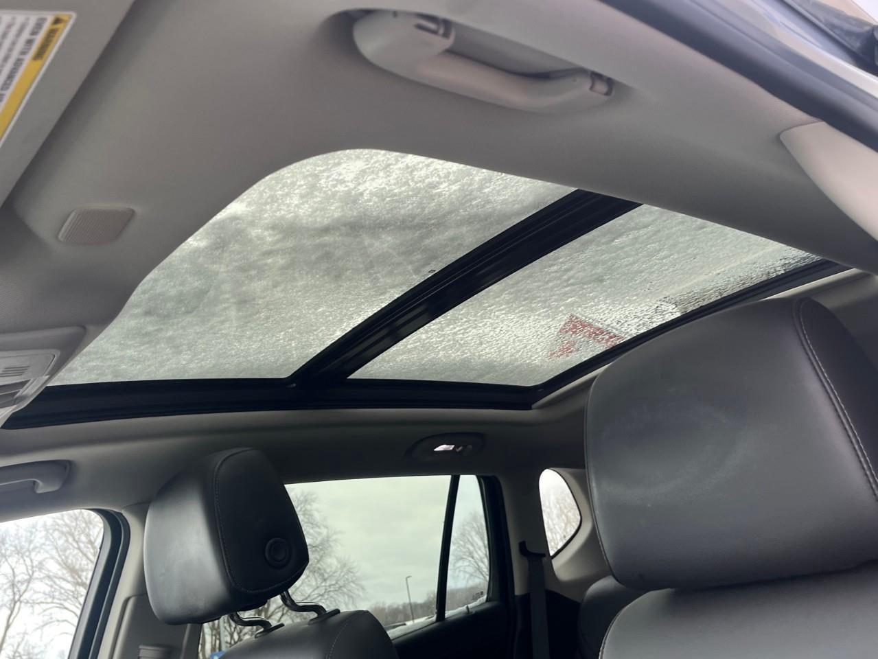 2019 Buick Envision ESSENCE LOCAL TRADE Photo