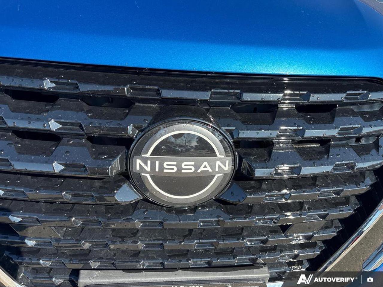 2024 Nissan Kicks SV   CLEAN CARFAX   REMOTE START   HEATED SEATS Photo