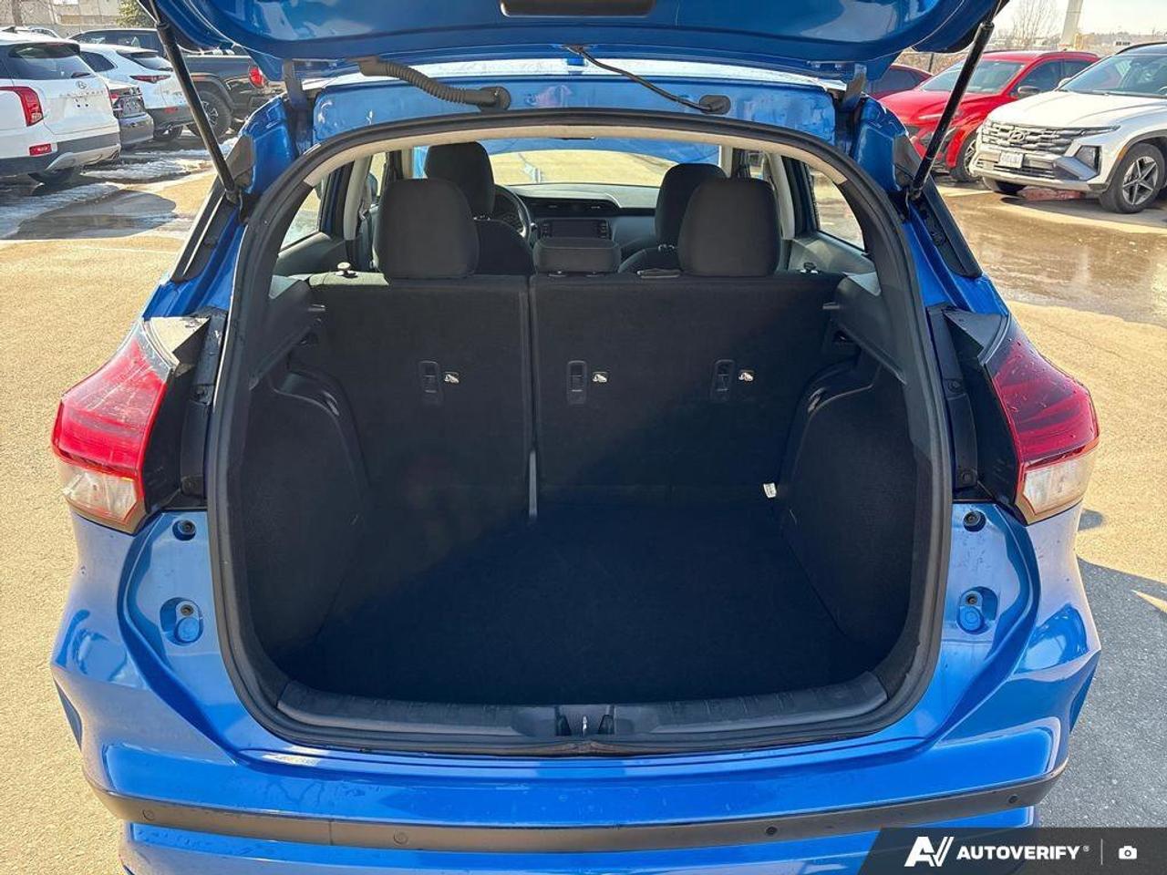 2024 Nissan Kicks SV   CLEAN CARFAX   REMOTE START   HEATED SEATS Photo