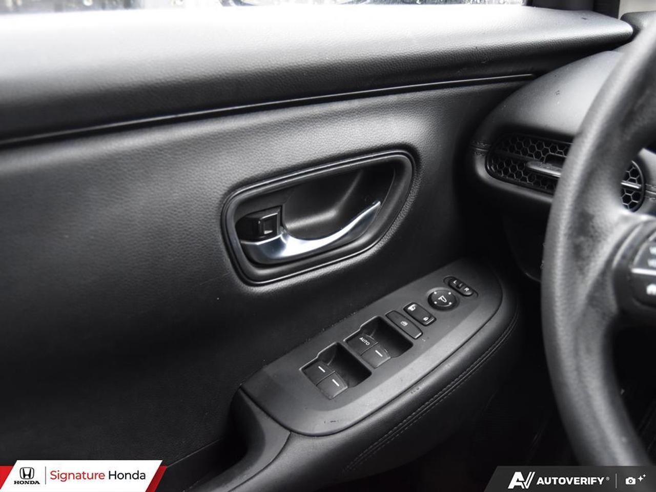 2024 Honda HR-V LX-B Photo