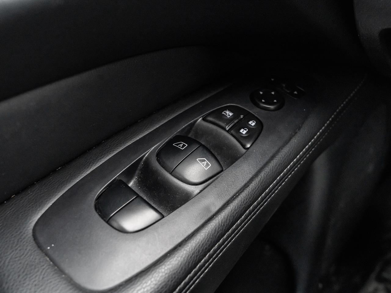 2020 Nissan Pathfinder 4x4 Platinum  ROOF  NAVI  LEATHER  CAMERA Photo