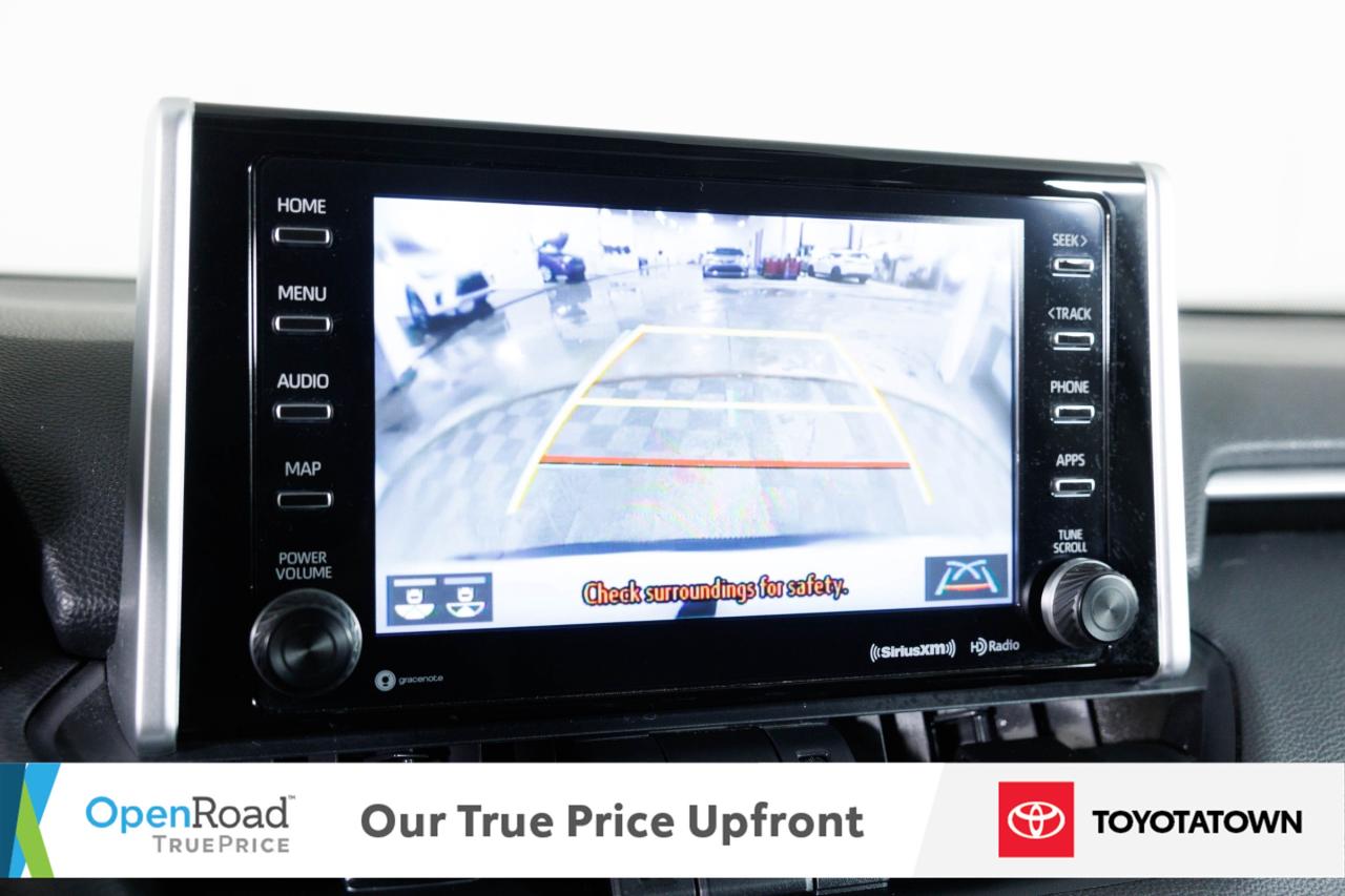 2019 Toyota RAV4 XLE PREMIUM! ACCIDENT FREE! LOW MILEAGE! Photo