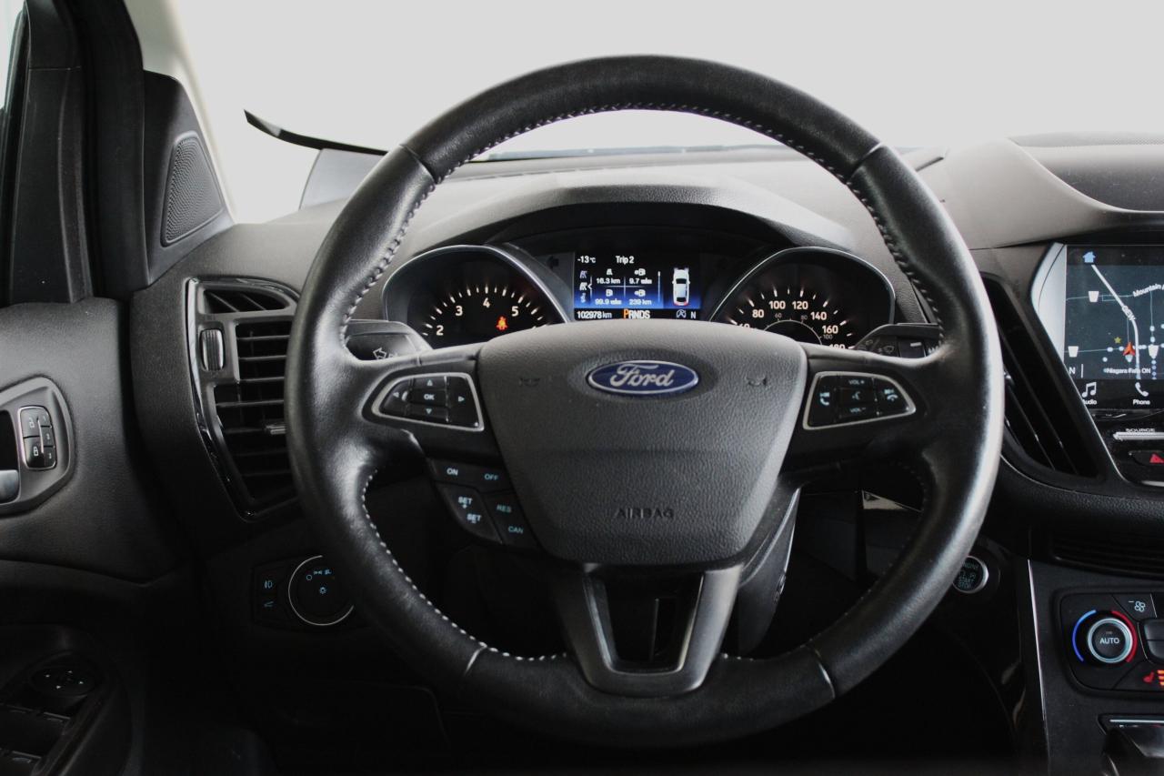 2019 Ford Escape Titanium, AWD, Certified, Fully loaded Photo