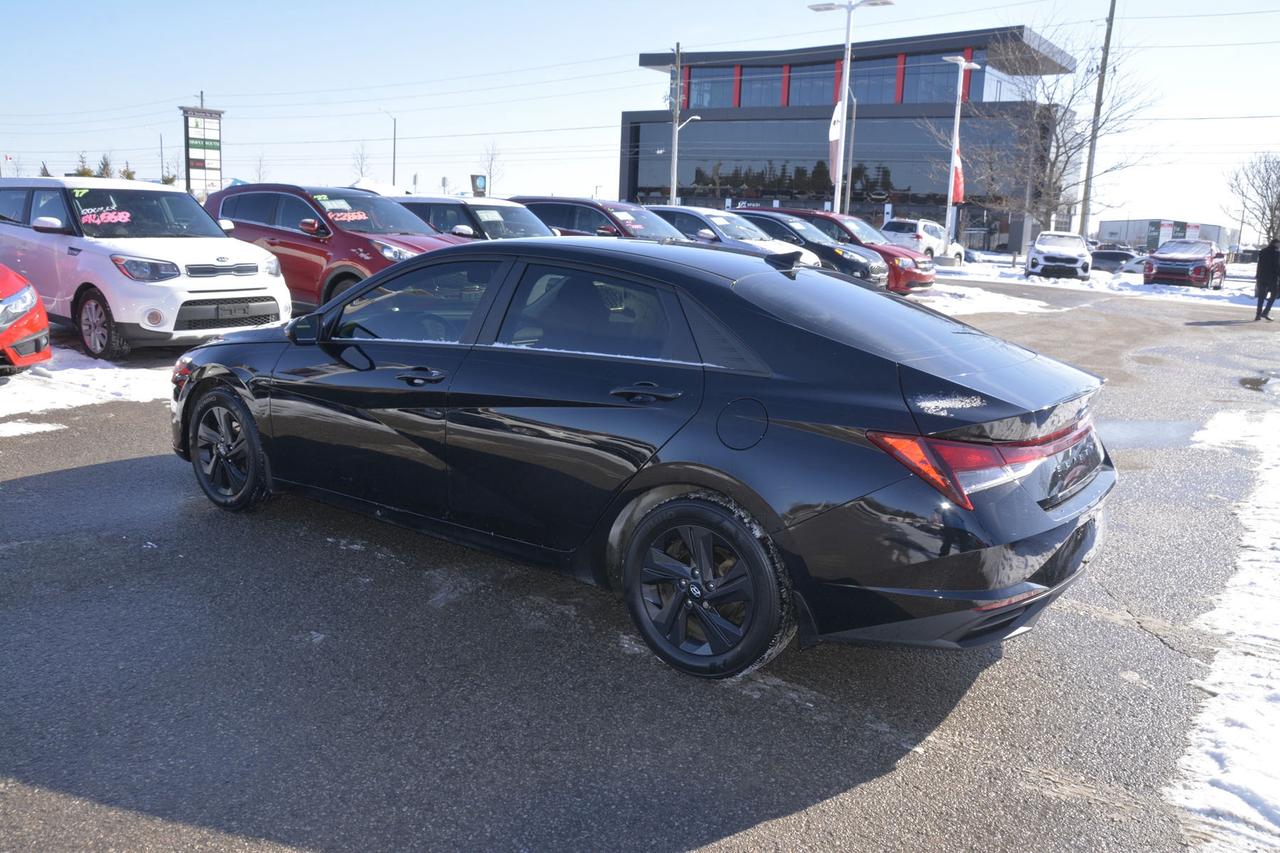 2021 Hyundai Elantra Preferred Photo2