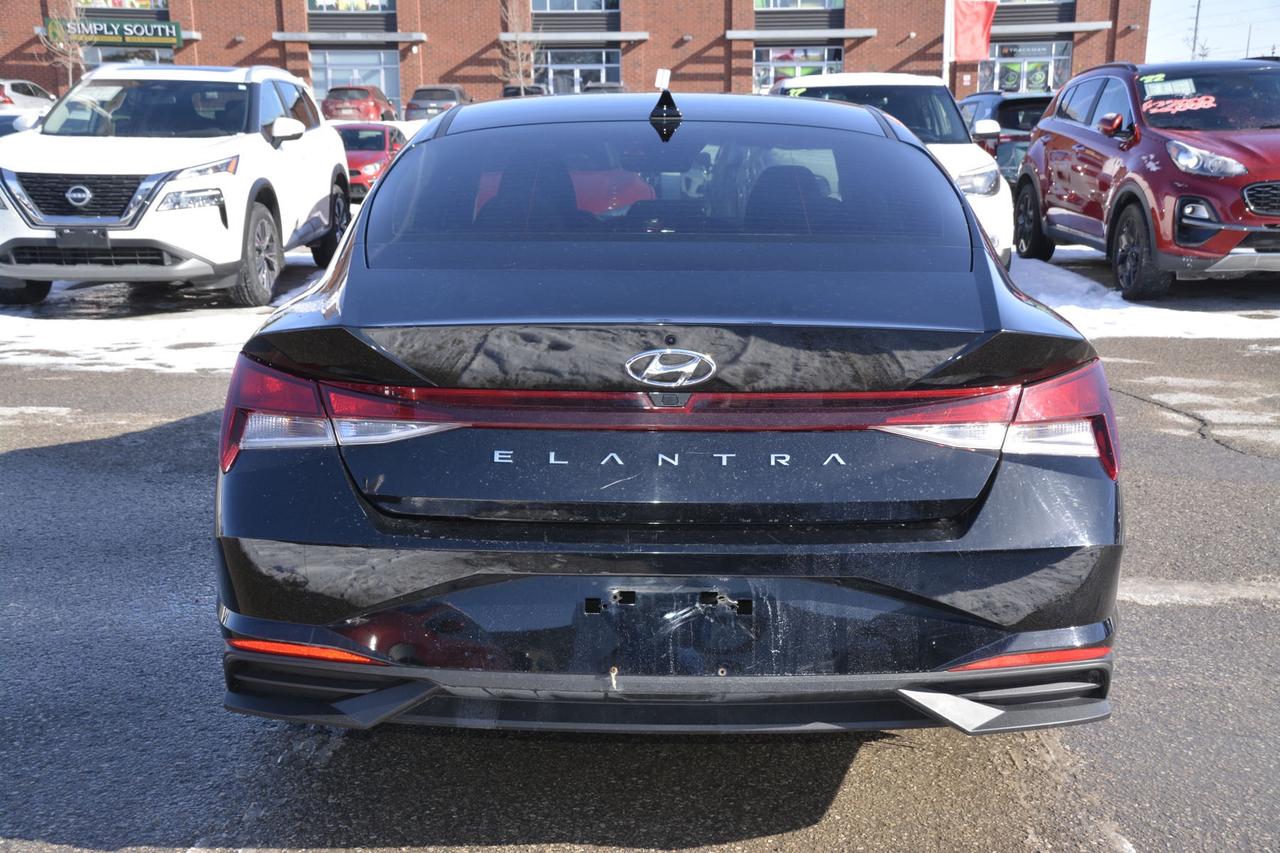 2021 Hyundai Elantra Preferred Photo