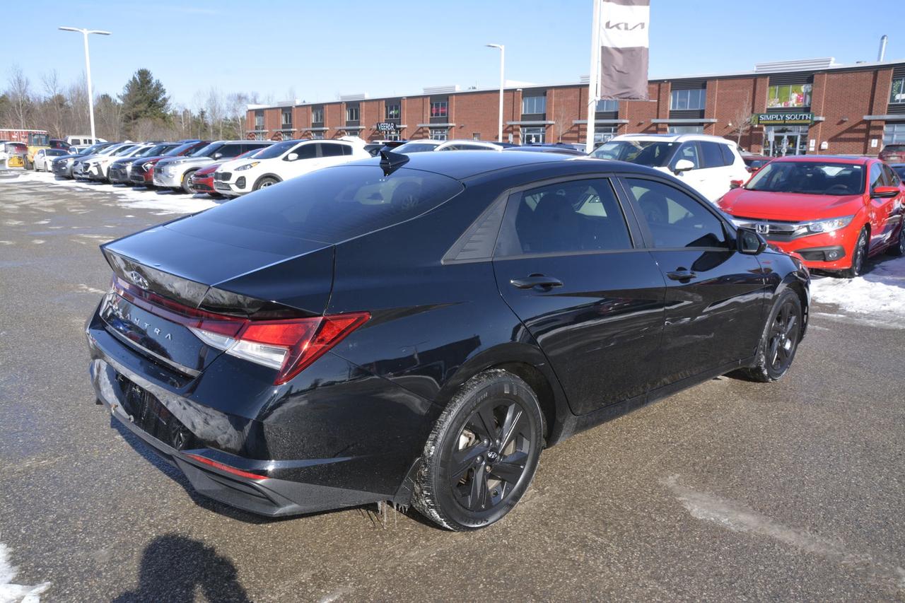 2021 Hyundai Elantra Preferred Photo