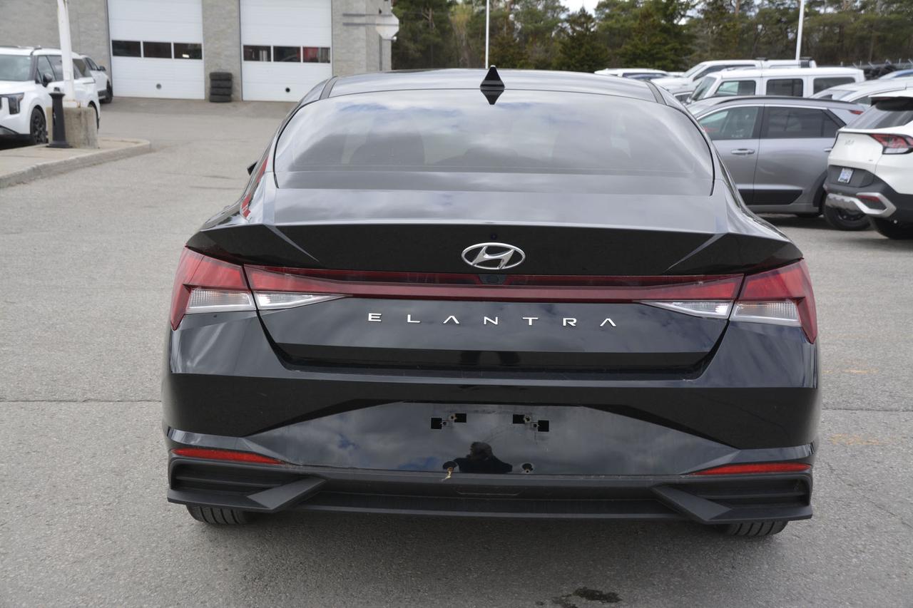 2021 Hyundai Elantra Preferred Photo
