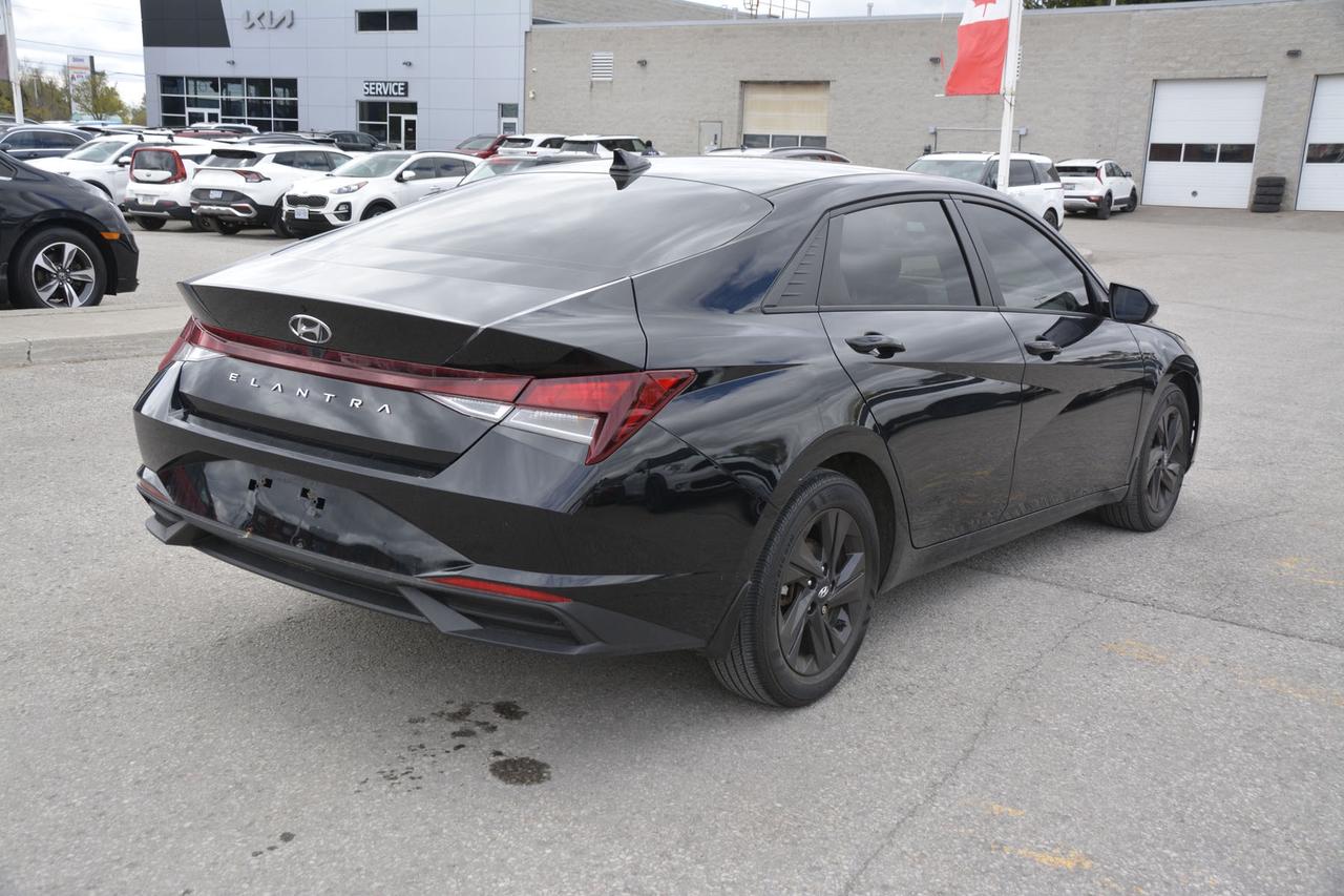 2021 Hyundai Elantra Preferred Photo