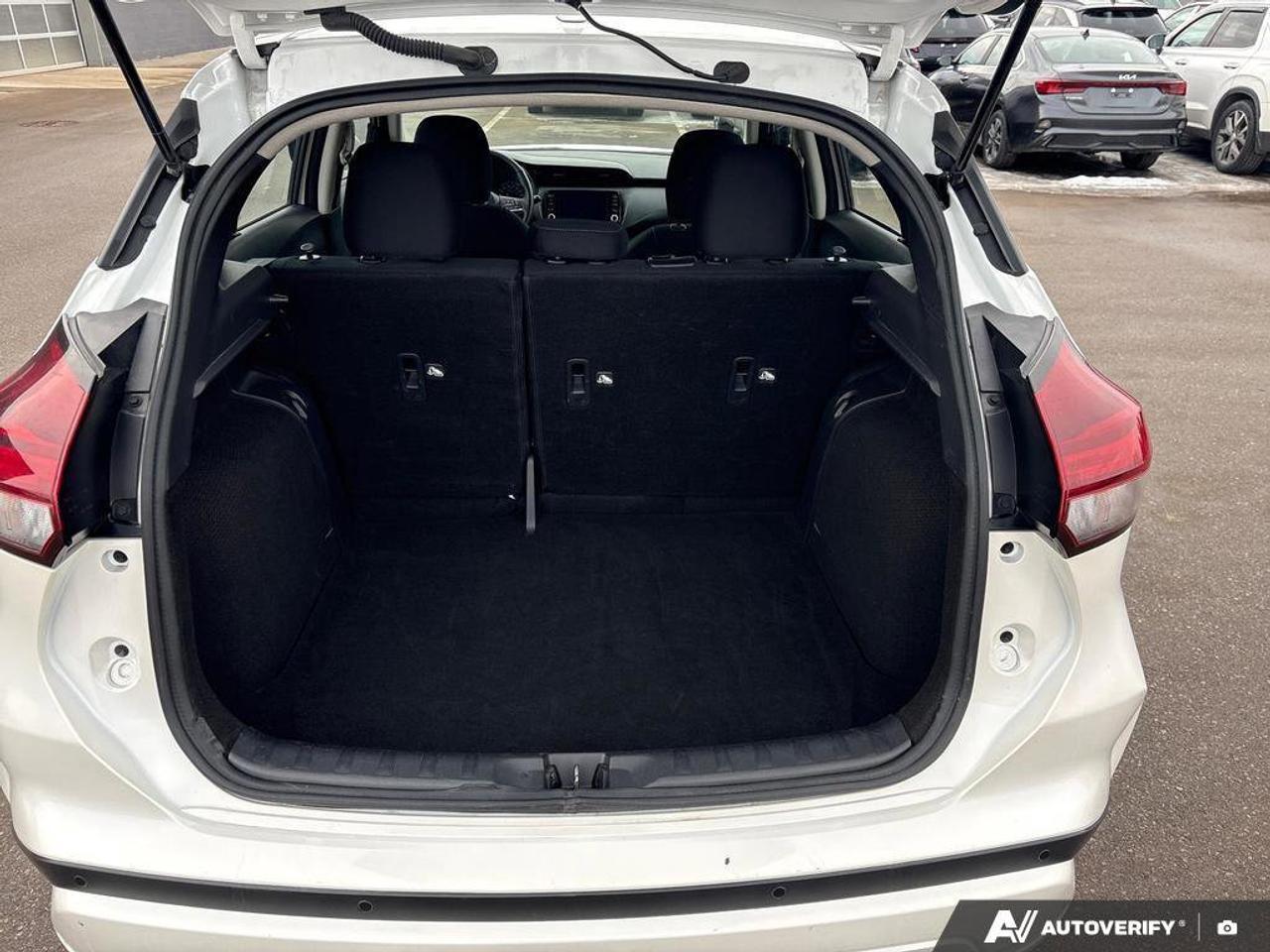 2024 Nissan Kicks SV   REMOTE START   HEATED SEATS   BLIND SPOT MONI Photo