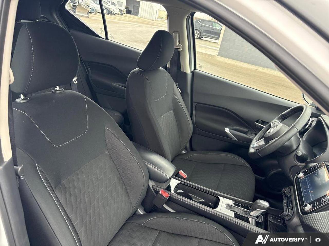 2024 Nissan Kicks SV   REMOTE START   HEATED SEATS   BLIND SPOT MONI Photo