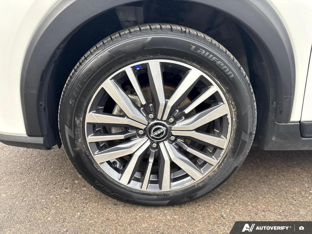 2024 Nissan Kicks SV   NO ACCIDENTS   REMOTE START   6.6L/100KM Photo