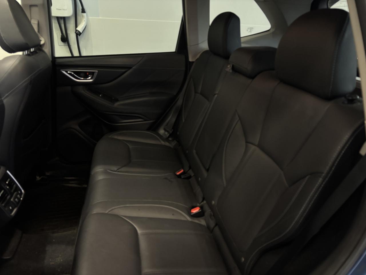 2020 Subaru Forester LIMITED  2 SETS OF TIRES/RIMS   NAVI  SUNROOF  AWD Photo