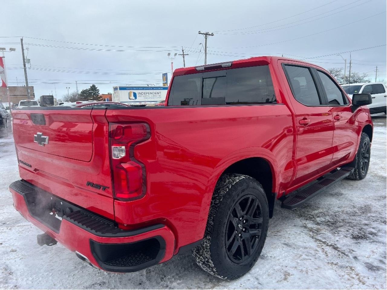 2023 Chevrolet Silverado 1500 RST Crew 5.3L V8 4x4 *LTHR *SUN *Z71 *LOW KMS Photo