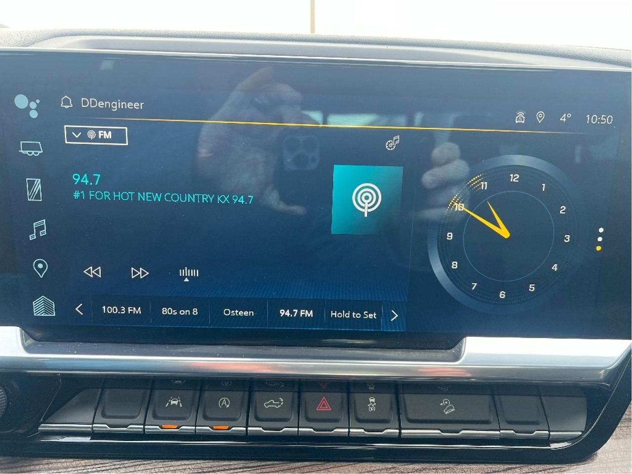 2023 Chevrolet Silverado 1500 RST Crew 5.3L V8 4x4 *LTHR *SUN *Z71 *LOW KMS Photo