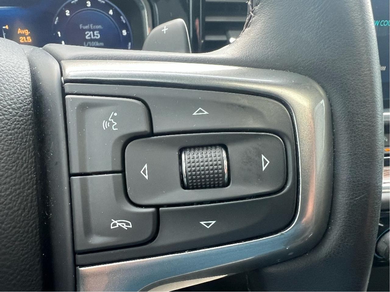 2023 Chevrolet Silverado 1500 RST Crew 5.3L V8 4x4 *LTHR *SUN *Z71 *LOW KMS Photo