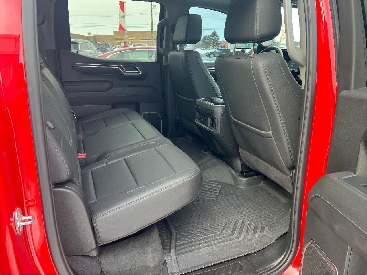 2023 Chevrolet Silverado 1500 RST Crew 5.3L V8 4x4 *LTHR *SUN *Z71 *LOW KMS Photo