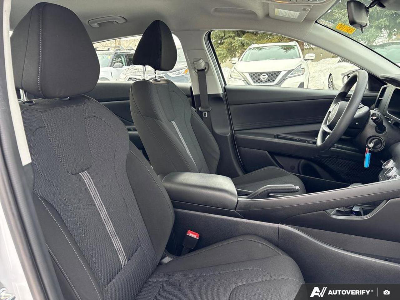 2024 Hyundai Elantra Essential   ONE OWNER   CARPLAY   LANE KEEP ASSIST Photo