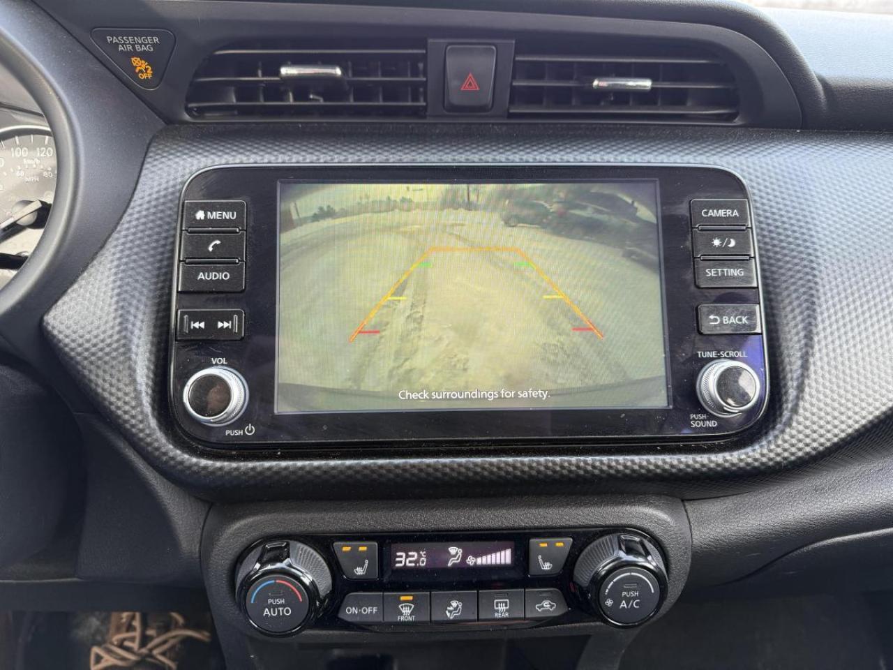 2024 Nissan Kicks SV FWD Photo