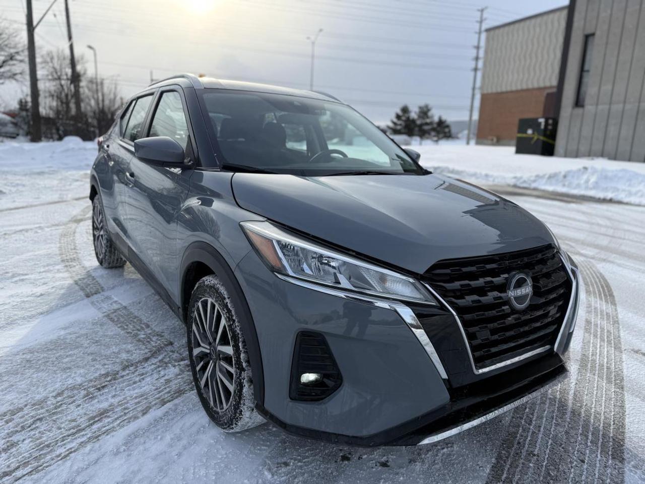 2024 Nissan Kicks SV FWD Photo2