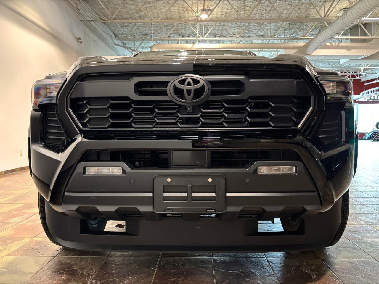 2024 Toyota Tacoma  Photo3