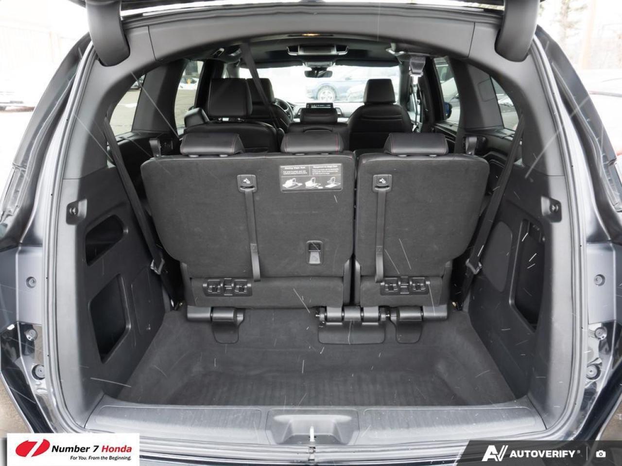 2024 Honda Odyssey Black Edition *EXTENDED FACTORY WARRANTY *NO REPOR Photo