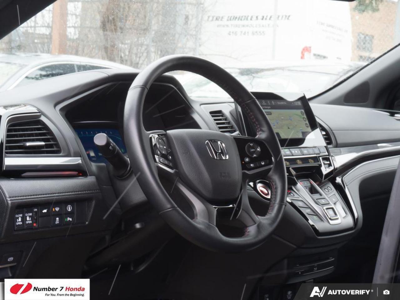 2024 Honda Odyssey Black Edition *EXTENDED FACTORY WARRANTY *NO REPOR Photo