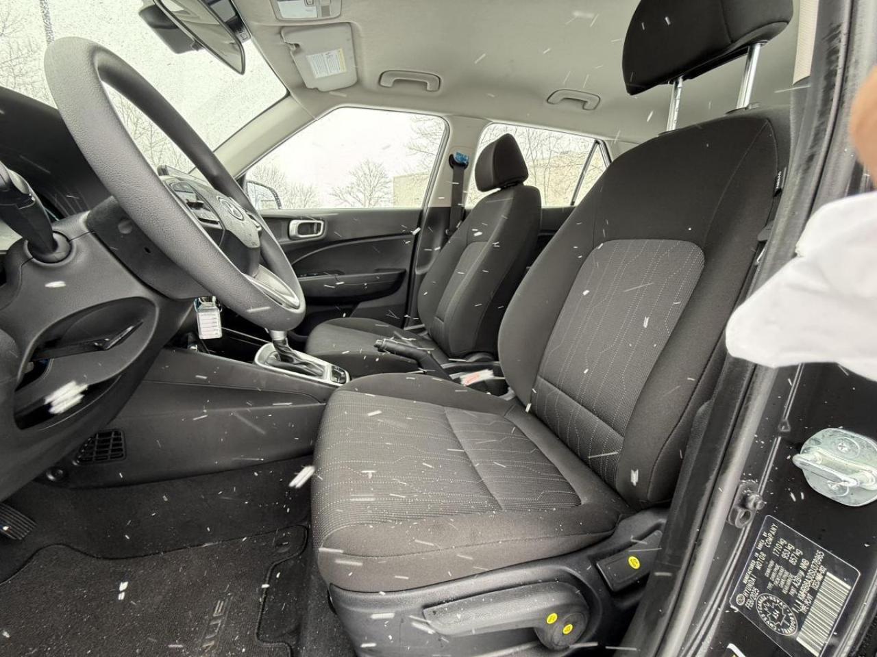 2025 Hyundai Venue Essential IVT Photo