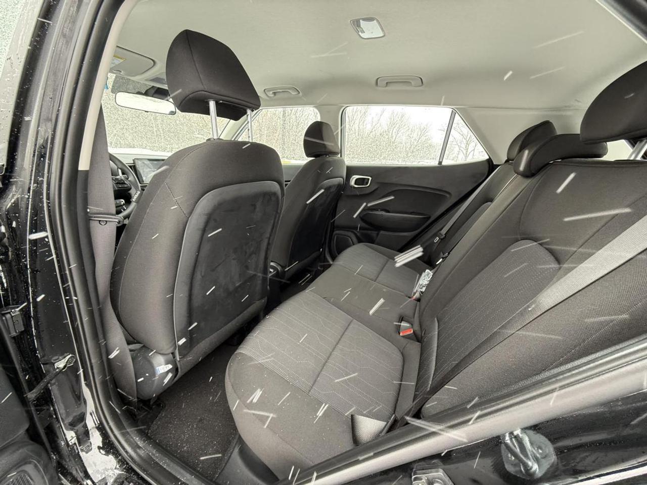 2025 Hyundai Venue Essential IVT Photo